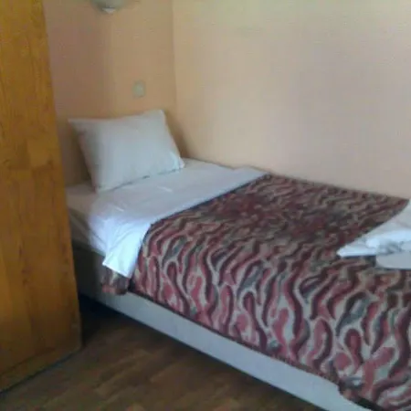 Hotell Sipahi 2*