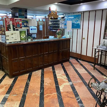 Отель Sipahi